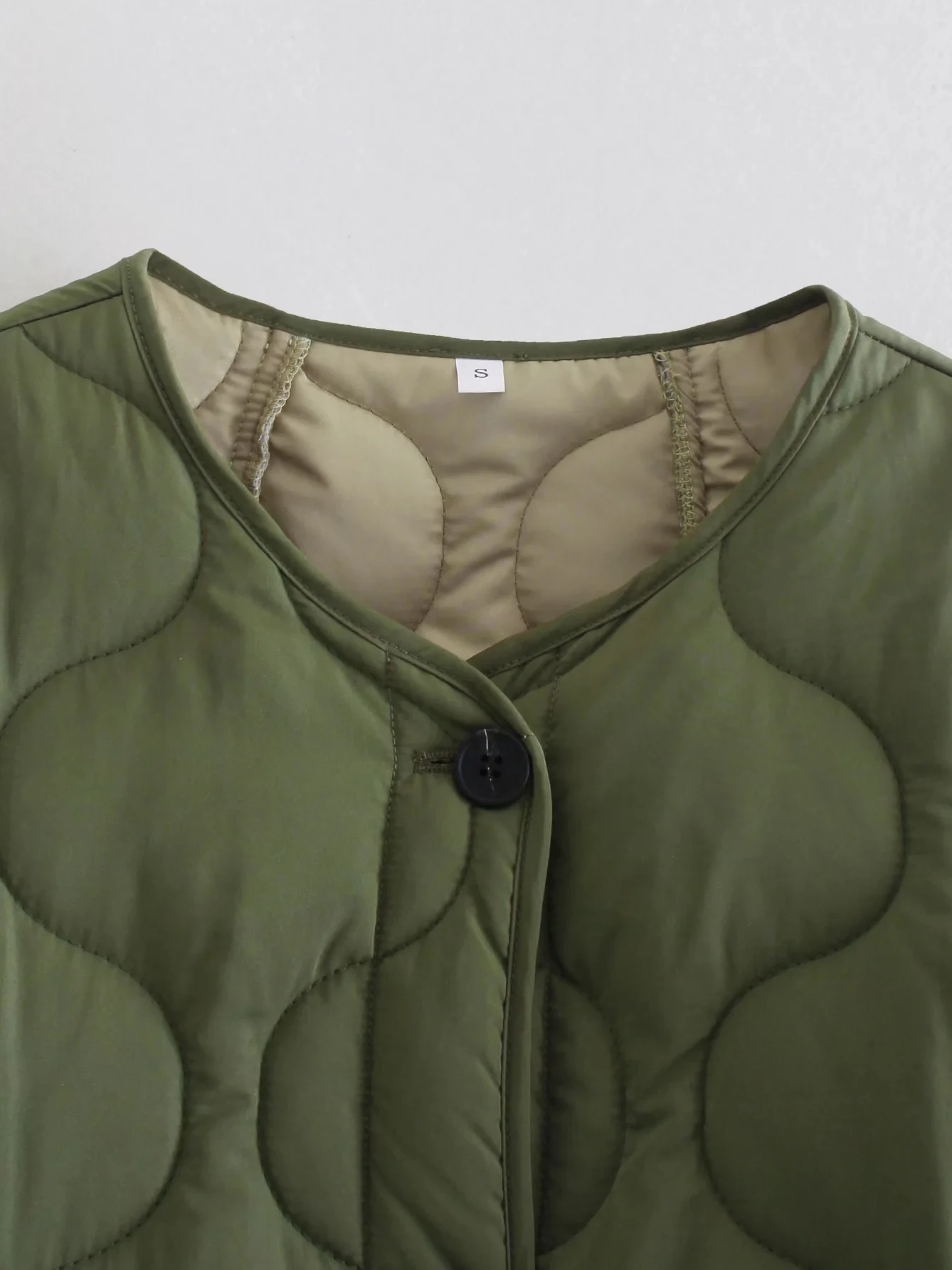 Giacca Trapuntata Oversize Verde Oliva per Donna | Ideale per Autunno/Inverno